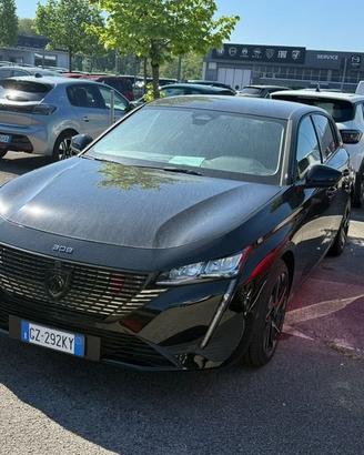 Peugeot 308 Hybrid 145