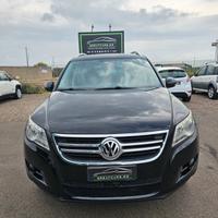 Volkswagen Tiguan 2.0 16V TDI DPF tiptronic Sport 