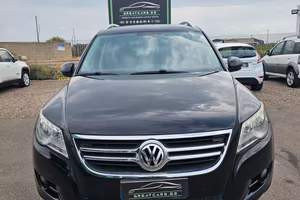 Volkswagen Tiguan 2.0 16V TDI DPF tiptronic Sport 