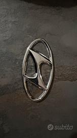 Hyundai badge