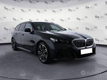 BMW Serie 5 520d xDrive M Sport Gancio Tetto ...