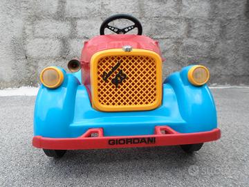 Giordani 903 di paperino Auto a pedali come nuova 