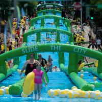 Slide the City, Giochi Acquatici x Feste di Paese
