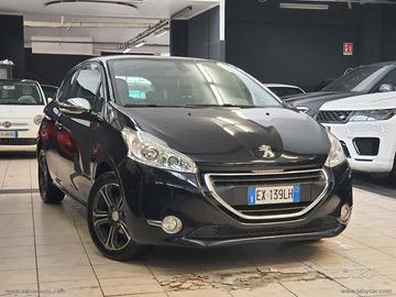 PEUGEOT 208 1.2 82 CV 3p. Allure