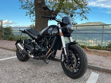 Benelli Leoncino 500