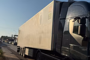 Semirimorchio frigo 13.60 2009 fna 11-2030