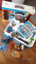 Wii - Skylanders Trap Team + 2 personaggi
