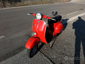Vespa et3 primavera