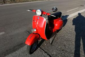 Vespa et3 primavera
