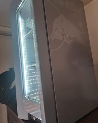 Frigo bar red bull