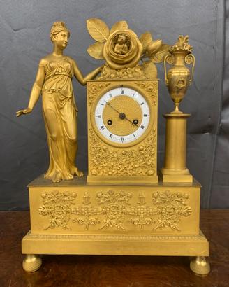 Pendola da tavolo francese in bronzo