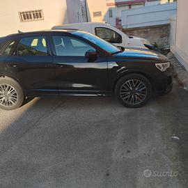 audi Q3 s line con 2 anni garanzia audi 