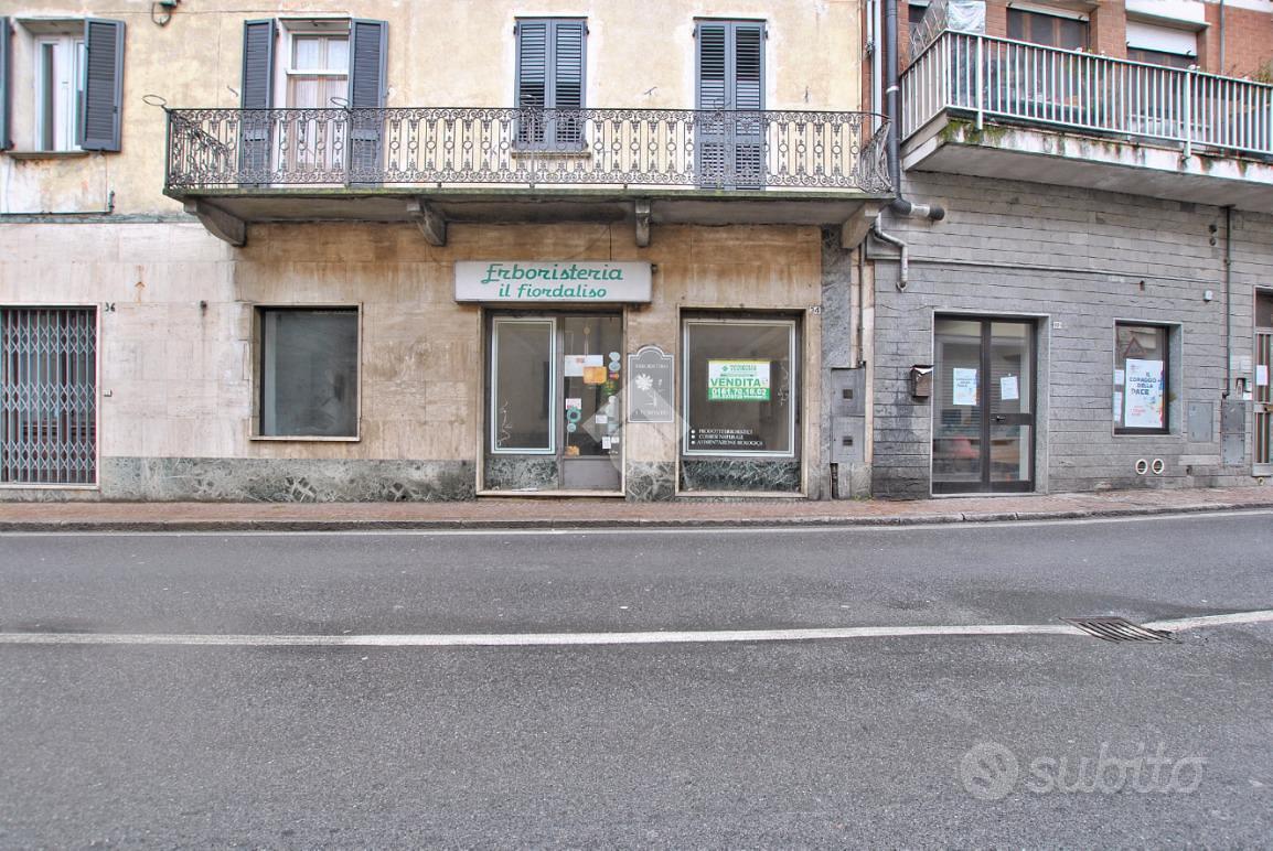 NEGOZIO A CIGLIANO - Vista 3