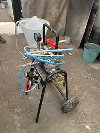 POMPA AIRLESS elettrica a MEMBRANA con PISTOLA