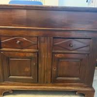 Mobile in legno antico