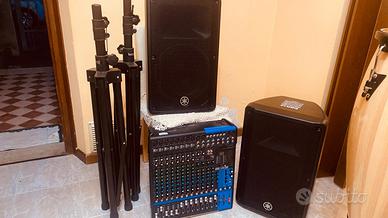 Kit Yamaha: Mixer MG16XU + 2 Casse DBR12 + Statini