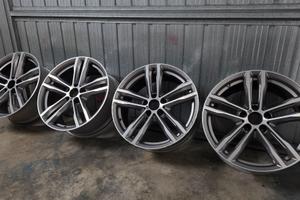 Cerchi originali bmw 19 differenziati 704M