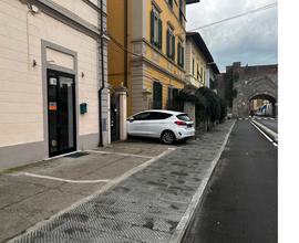Fondo uso ufficio in centro