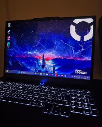 Lenovo Legion 5 | OLED 165 Hz | RTX 5060 | i7
