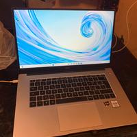 Pc portatile huawei amd Ryzen 5 ssd