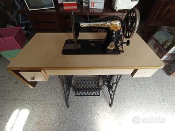 Macchina da cucire singer