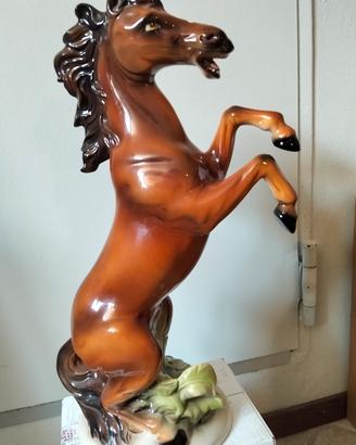 cavallo in ceramica 