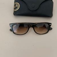 Ray-Ban 2132
