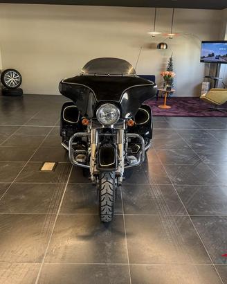 HARLEY DAVIDSOON TRIKE