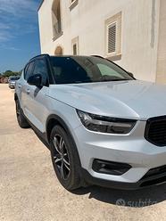 VOLVO XC40 D3 Geartronic R-design