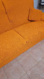 copridivano 4 posti più 2 federe