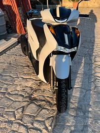 Honda Sh 125 sport