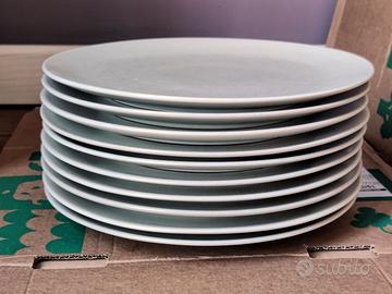 10 piatti ø26cm grigio chiaro + 7 piatti ø23cm