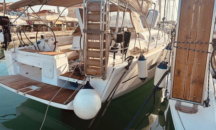 Imbarcazione a vela Dufour 412 grand Large