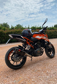 KTM Duke 125