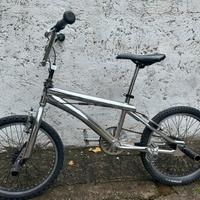 2 bmx argento e rossa