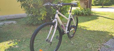 Mountain bike rock rider 300 donna 