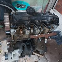testata e blocco motore motore Renault 1500 dci