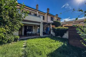 Villa di 140 m² con 4 locali a Roma