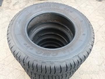 gomme semitacchettate 205 70 15