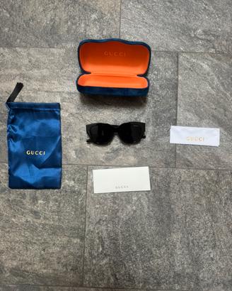 Occhiali da Sole Gucci Neri – Set Completo