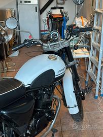 Mash SeventyFive 125