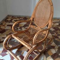 Sedia a dondolo vintage