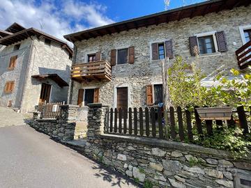 Casa indipendente di 97 m² con 3 locali a Buglio i
