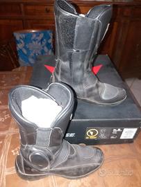 Stivali da moto Dainese da donna taglia 36