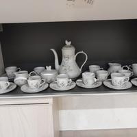 2 modelli di set di tè 