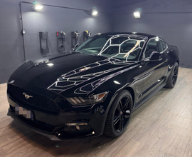 FORD MUSTANG fastback 2.3 ECOBOOST