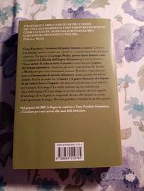 LIBRO  di Terry Pratchett "STREGHE ALL"ESTERO"