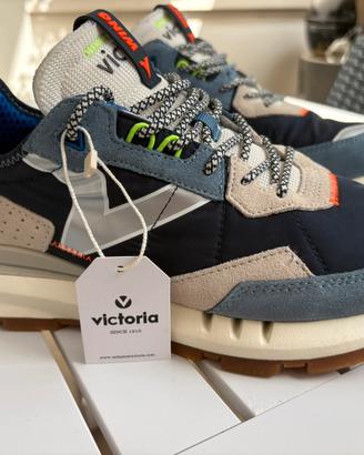 Sneakers Victoria nuove