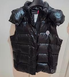 Gilet Moncler taglia S nero lucido originale