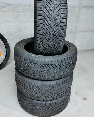 4 PNEUMATICI INVERNALI 225/45 R17